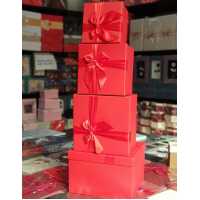 Red Color Set of 4 Gift Box