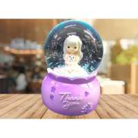 Wholesale Cat and Girl Snow Globe