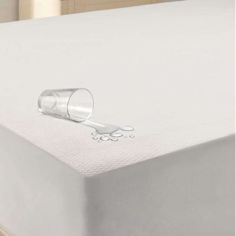 Double Edge Protected Mattress Underlay 160 x 200 Cm