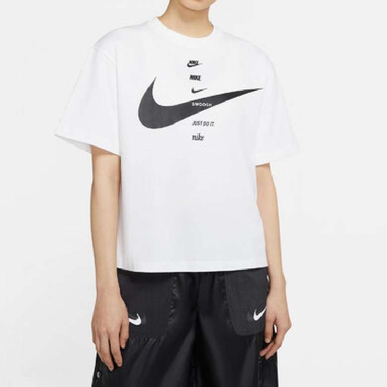 Nike CU5682-100 Women's T-Shirt