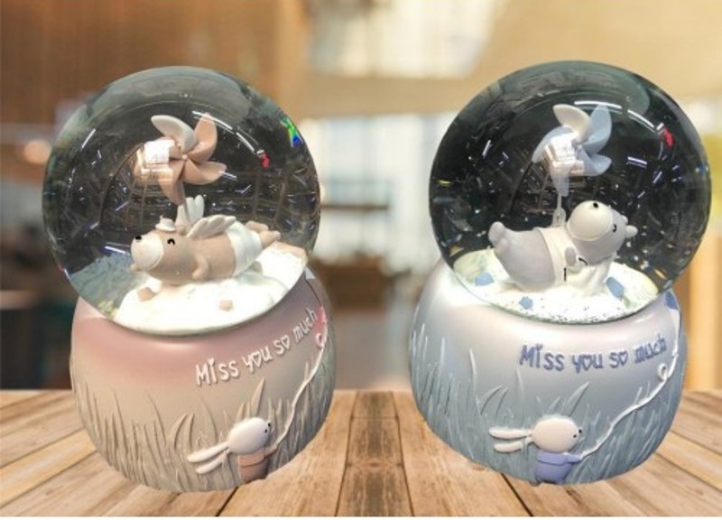 Teddy Bear Medium Size Lighted Musical Snow Globe