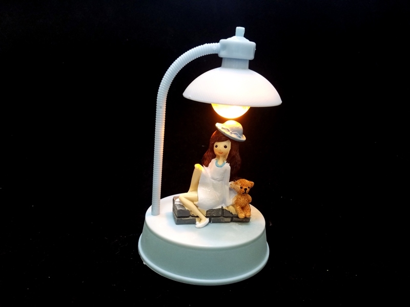 Decorative Girl Table Lamp With Music