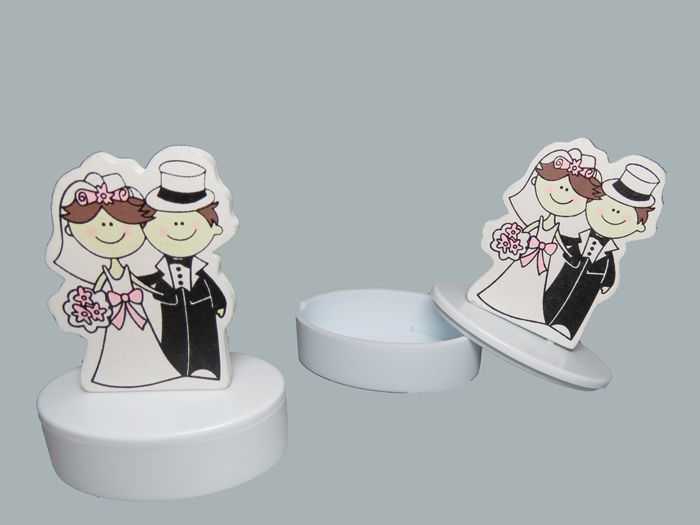 Box Wood Top Bride Groom P10-400