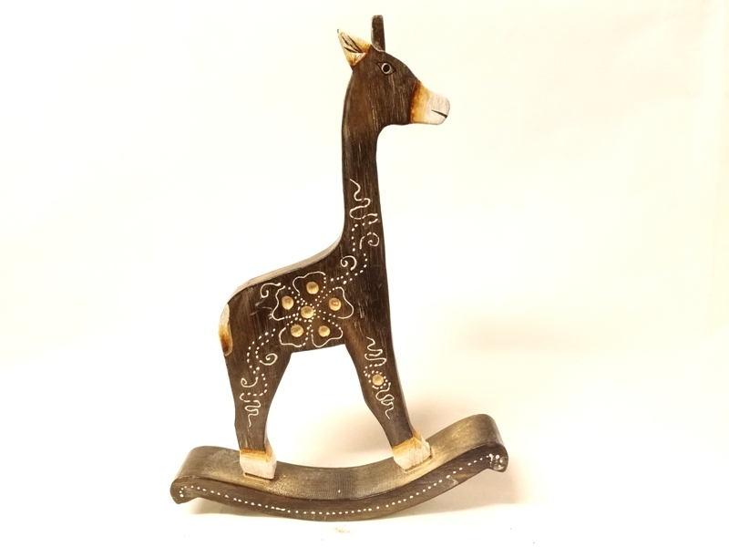 Swinging Animal Figures Decorative Ornament