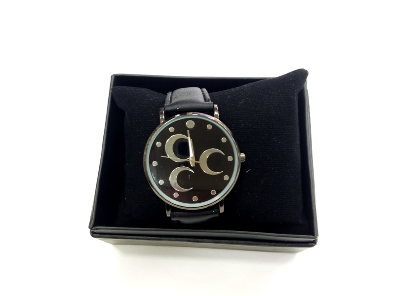 Wholesale 3 Crescent Wristwatches