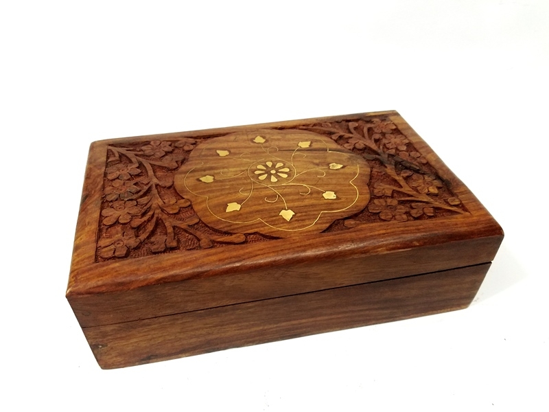 Wholesale Wooden Hand Carved Jewelry Chest