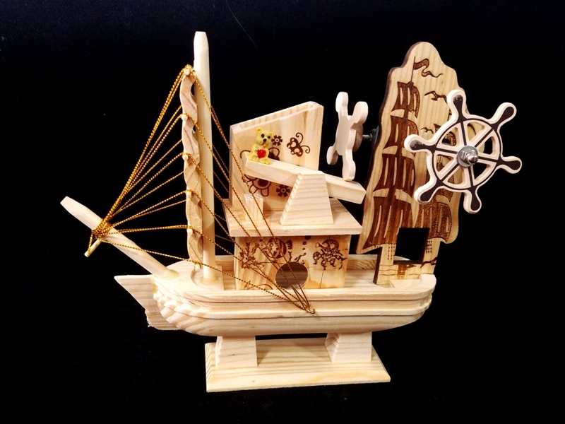 Wholesale Wooden Ship Music Box