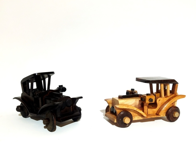 Wholesale Wooden Vintage Car