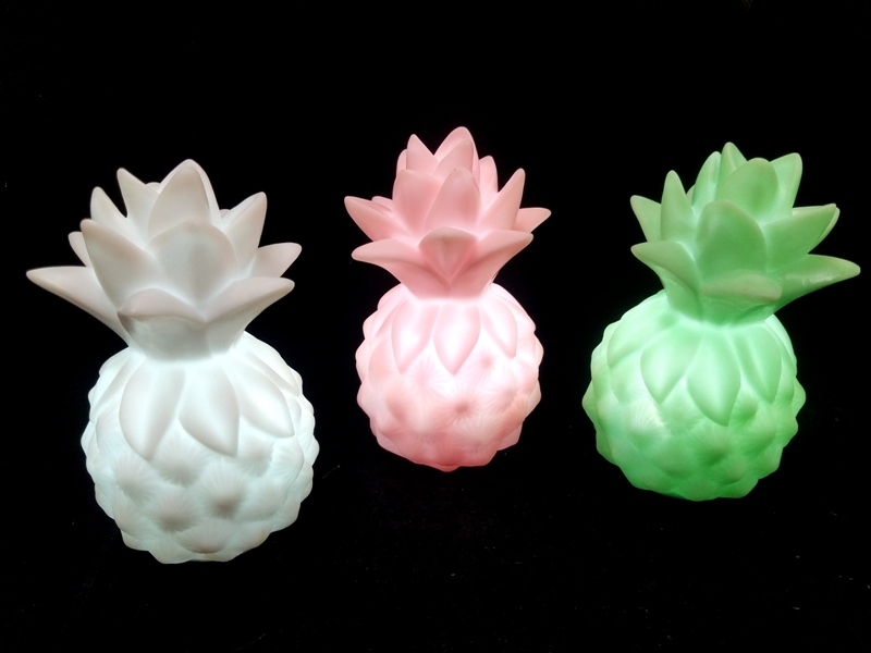 Wholesale Pineapple Night Light