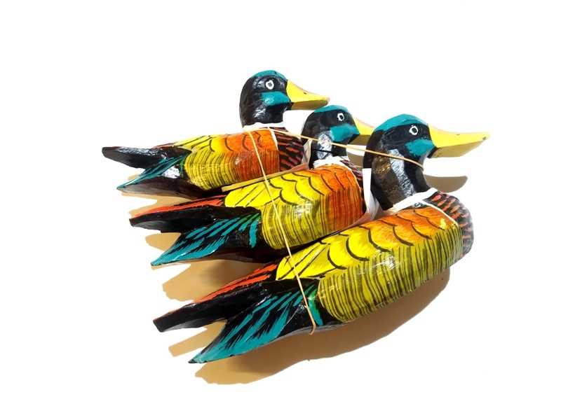 Wholesale Large 3 Piece Wooden Duck Figurines