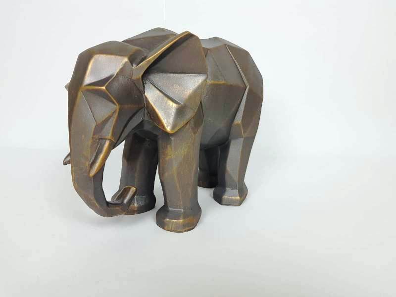 Wholesale Decorative Prism Elephant Trinket