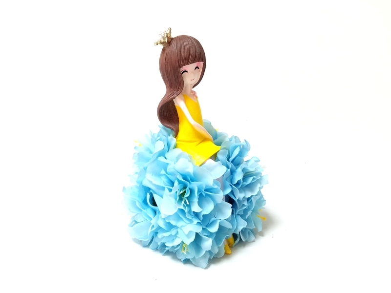 Wholesale Decorative Cute Girl Figurines