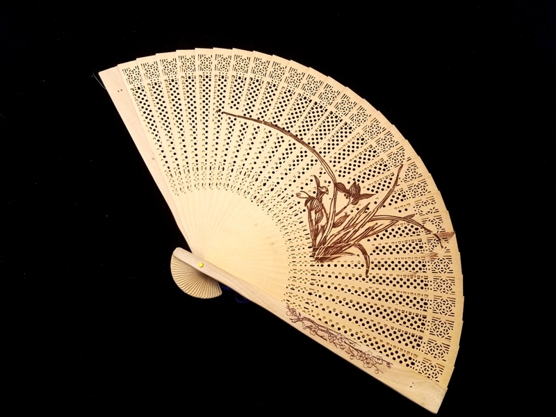 Wholesale Patterned Wood Fan