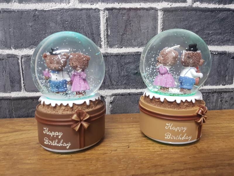 Wholesale Birthday Themed Snow Globe Sprayer