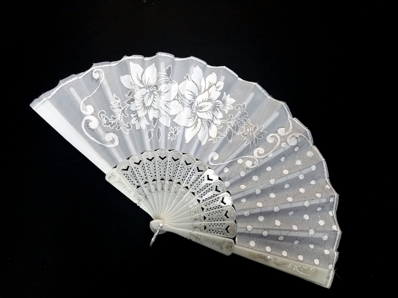 Wholesale Wedding Souvenir Glittery White Fan