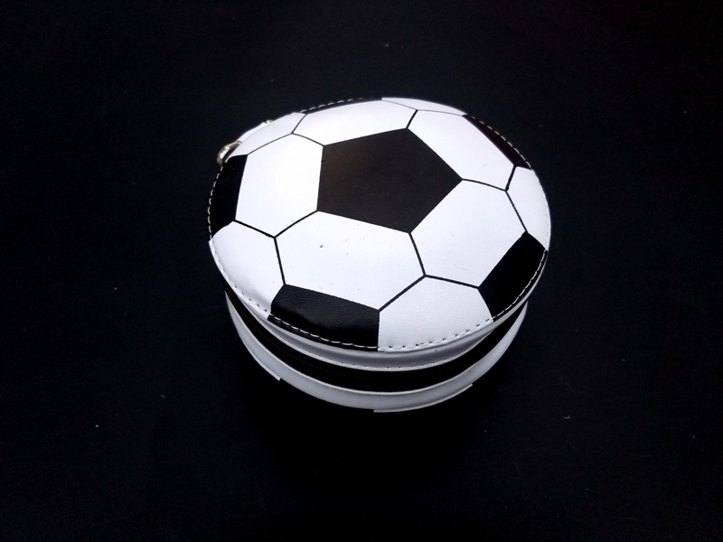 Wholesale Soccer Ball Shaped CD Bag