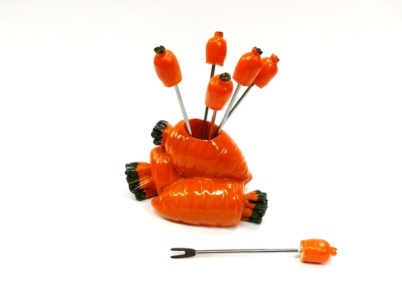 Wholesale Carrot Shaped Fruit Fork