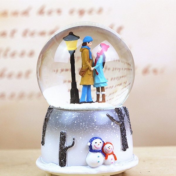 Wholesale Lighted Snow Globe Music Box Spray