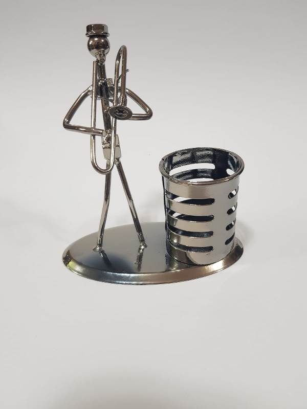 Wholesale Decorative Metal Pen Holder Trinket Playing Musical Instrument