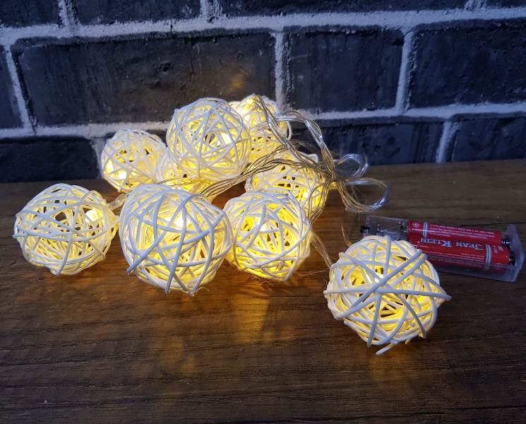 Wholesale Battery Ball Lamp