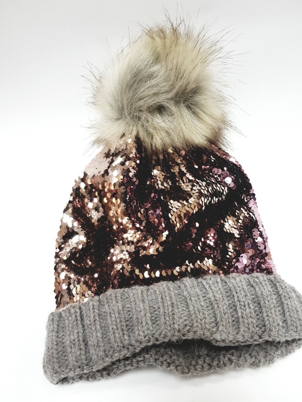 Wholesale Sequin Women Hats Beanie