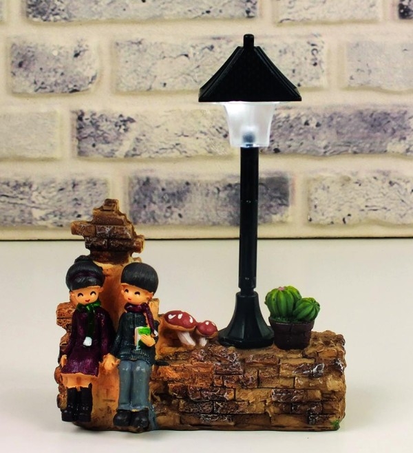 Wholesale Romantic Lovers Table Top Trinket Lamp