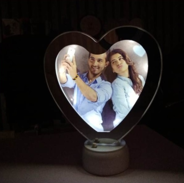 Wholesale Magic Heart Mirror Frame