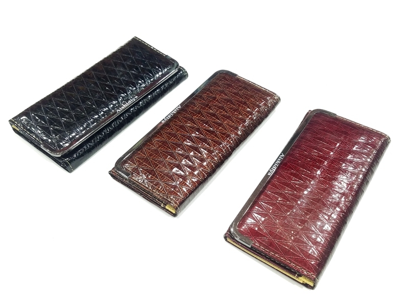 Wholesale Cheap Women's Wallets