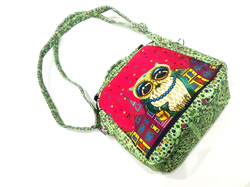 Wholesale Side Hanging Owl Bag