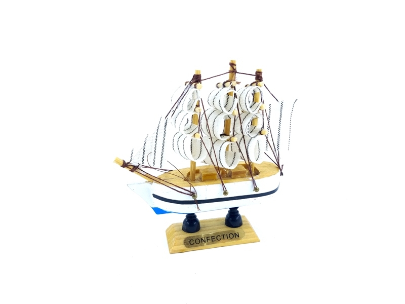 Wholesale Sailing Wooden Ship 12 cm